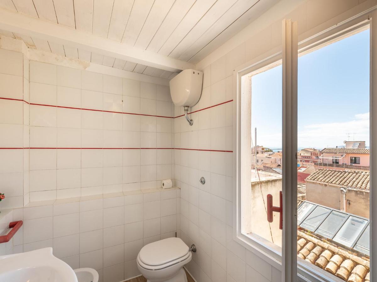 Casa Alla Marina Del Porto Di Cagliari Apartamento Exterior foto